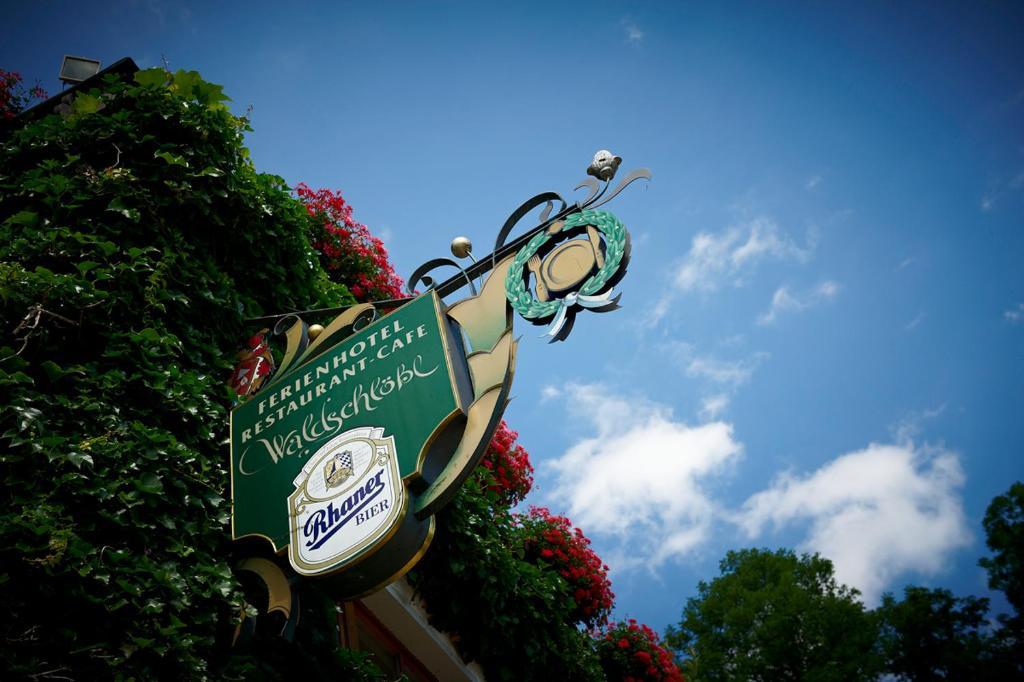 Hotel Waldschlossl นูเคอร์เคน ไบม์ ไฮลิเงน บลูท ภายนอก รูปภาพ